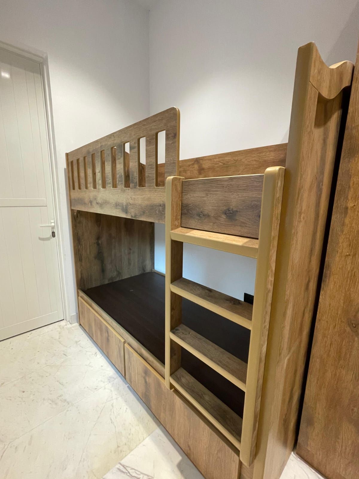 Custom Kids' Bunk Bed – Design 9