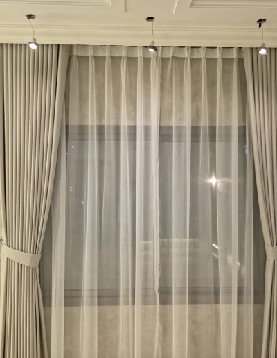 Curtain