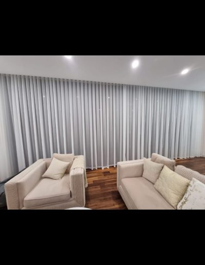 Curtain